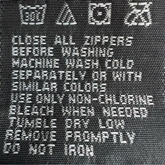 New Balance Women’s Water Resistance Windbreaker Jacket Gray Hoodie Size XL - Picture 10 of 16